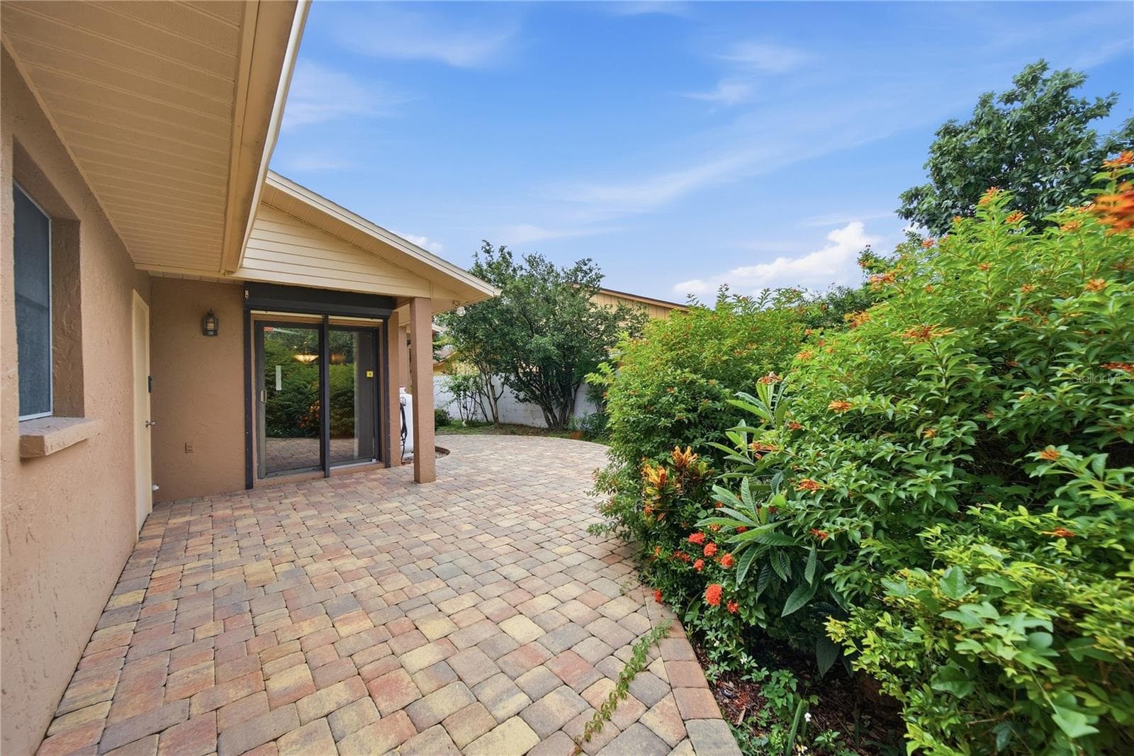 Paved Back Patio - 3423 PICO DR, TAMPA