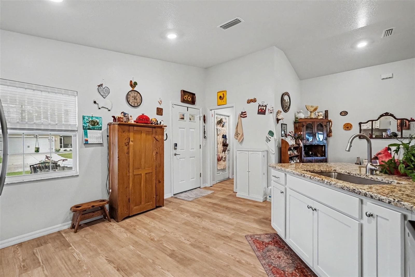 Single Family Residence at 10541 S DREW BRYANT CIR, FLORAL CITY, photo 14 of 32