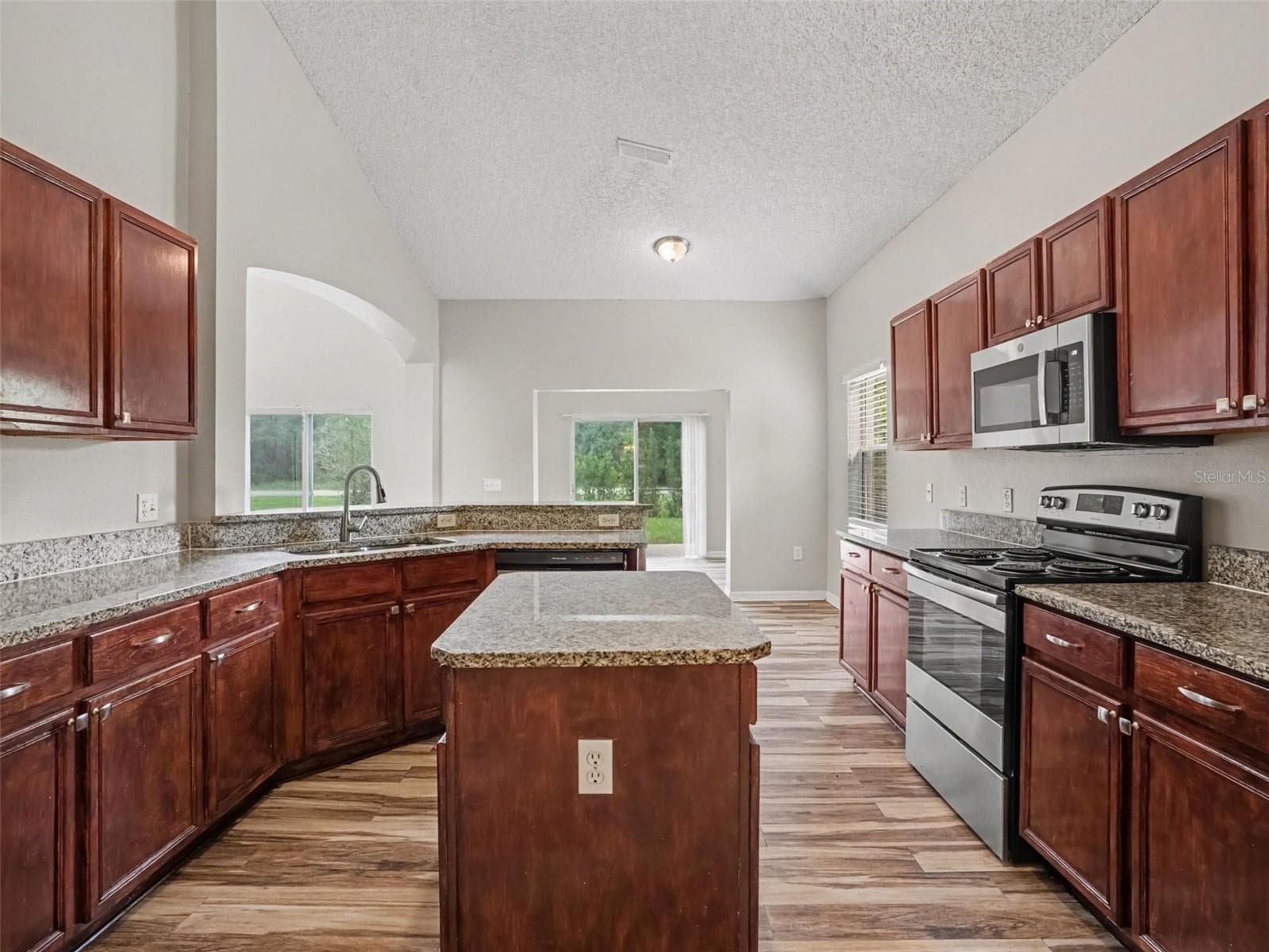 Single Family Residence at 515 PEACE DR, POINCIANA, photo 7 of 15