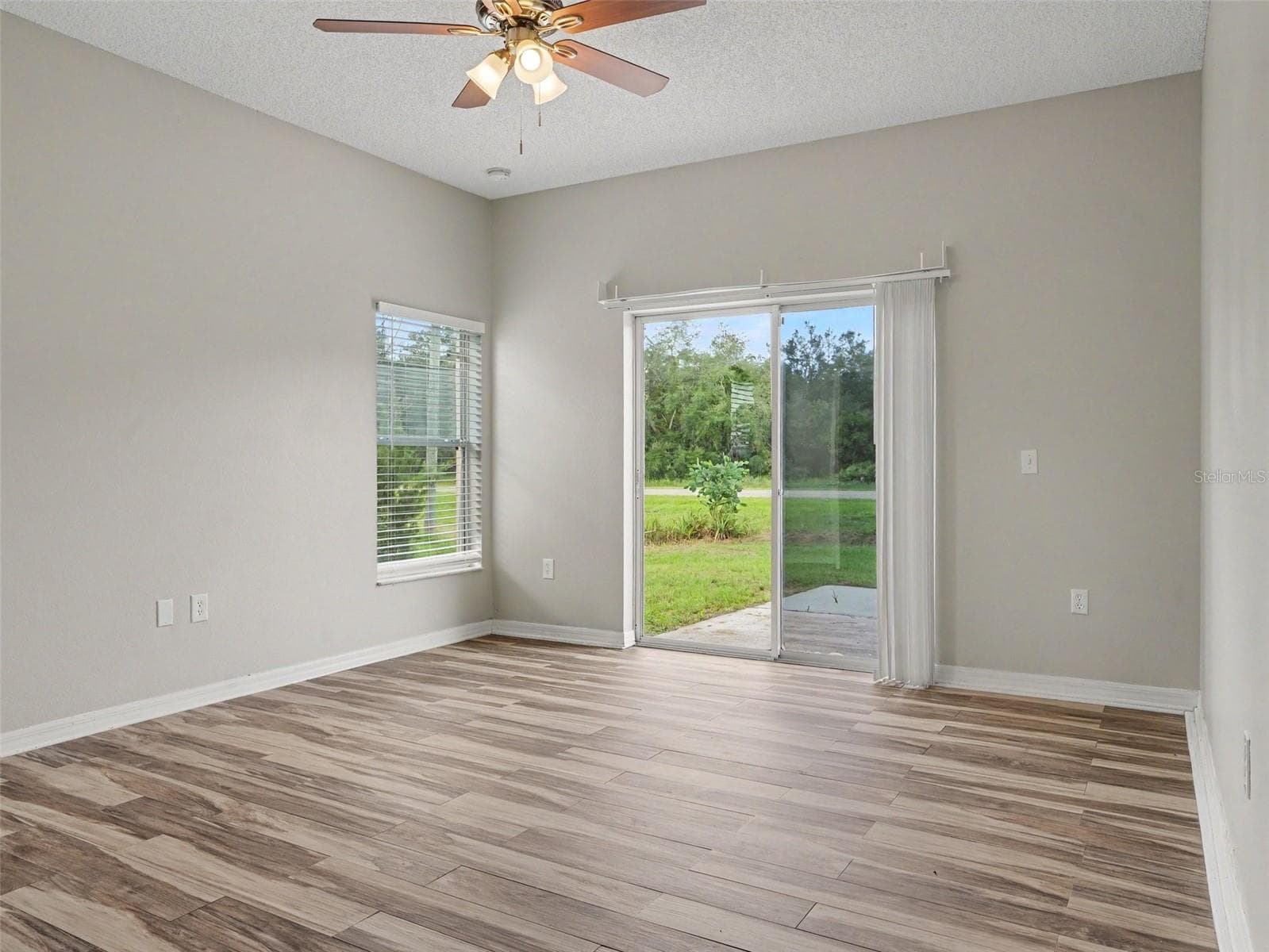 Single Family Residence at 515 PEACE DR, POINCIANA, photo 9 of 15