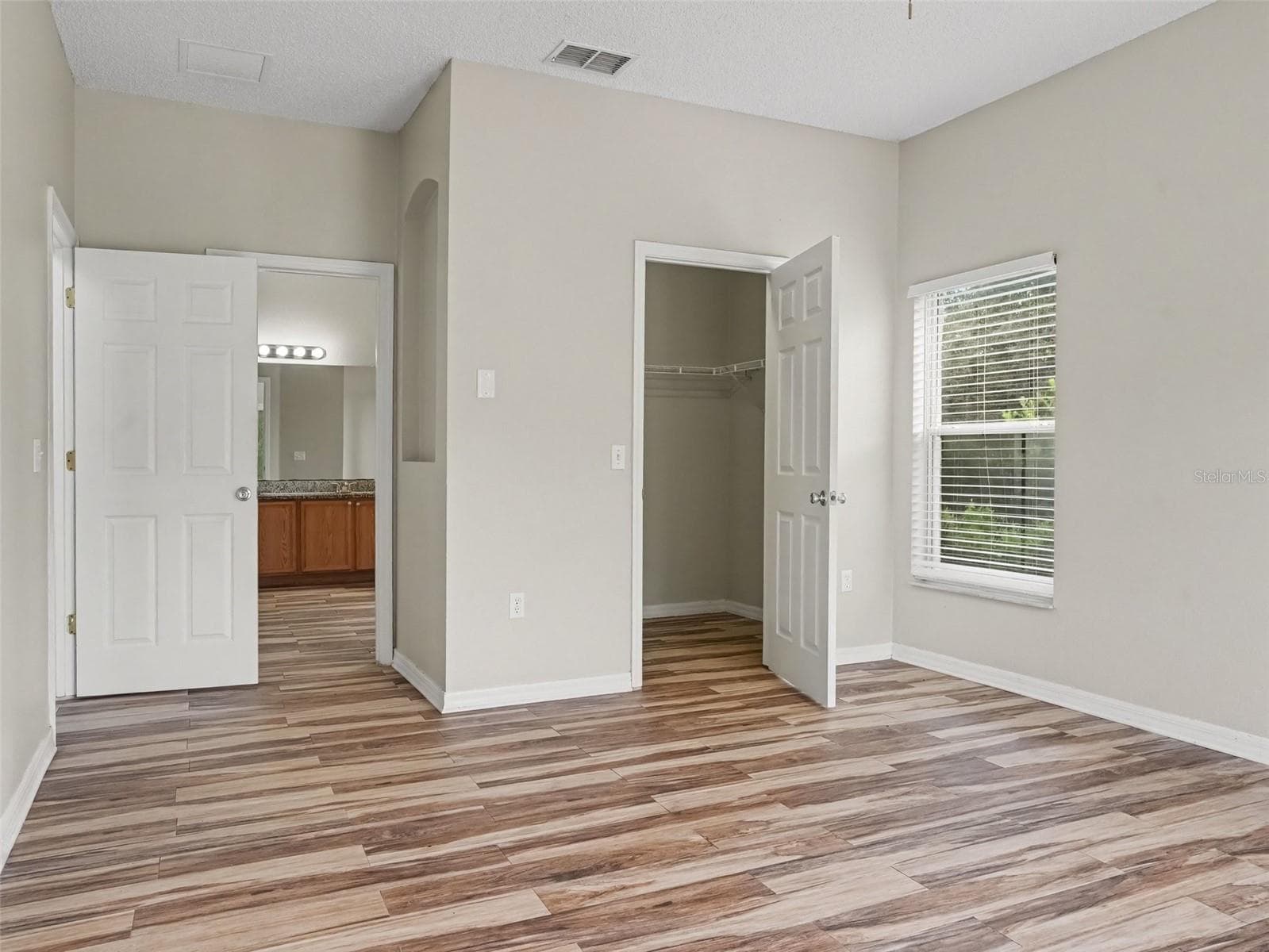 Single Family Residence at 515 PEACE DR, POINCIANA, photo 10 of 15