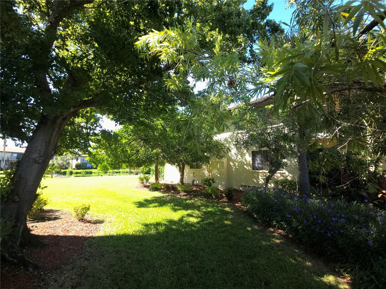 Condominium at 6459 EGRET LN #423, BRADENTON, photo 28 of 40