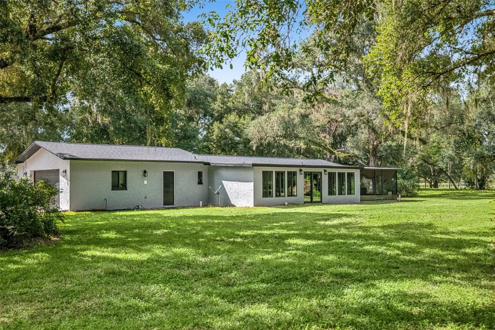 Farm at 9797 CR 674, BUSHNELL, photo 9 of 70