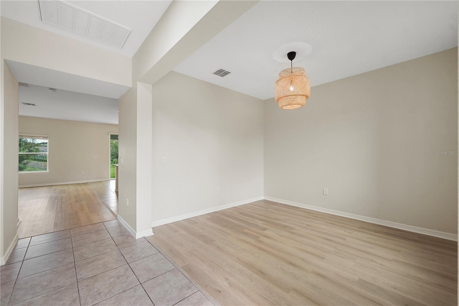 Single Family Residence at 2561 SKY STONE CT, OAKLAND, photo 5 of 40