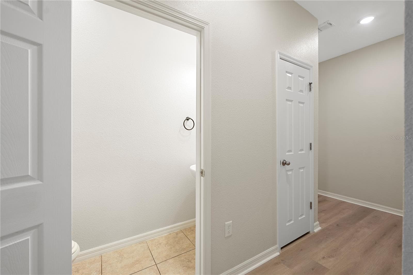 Single Family Residence at 2561 SKY STONE CT, OAKLAND, photo 14 of 40