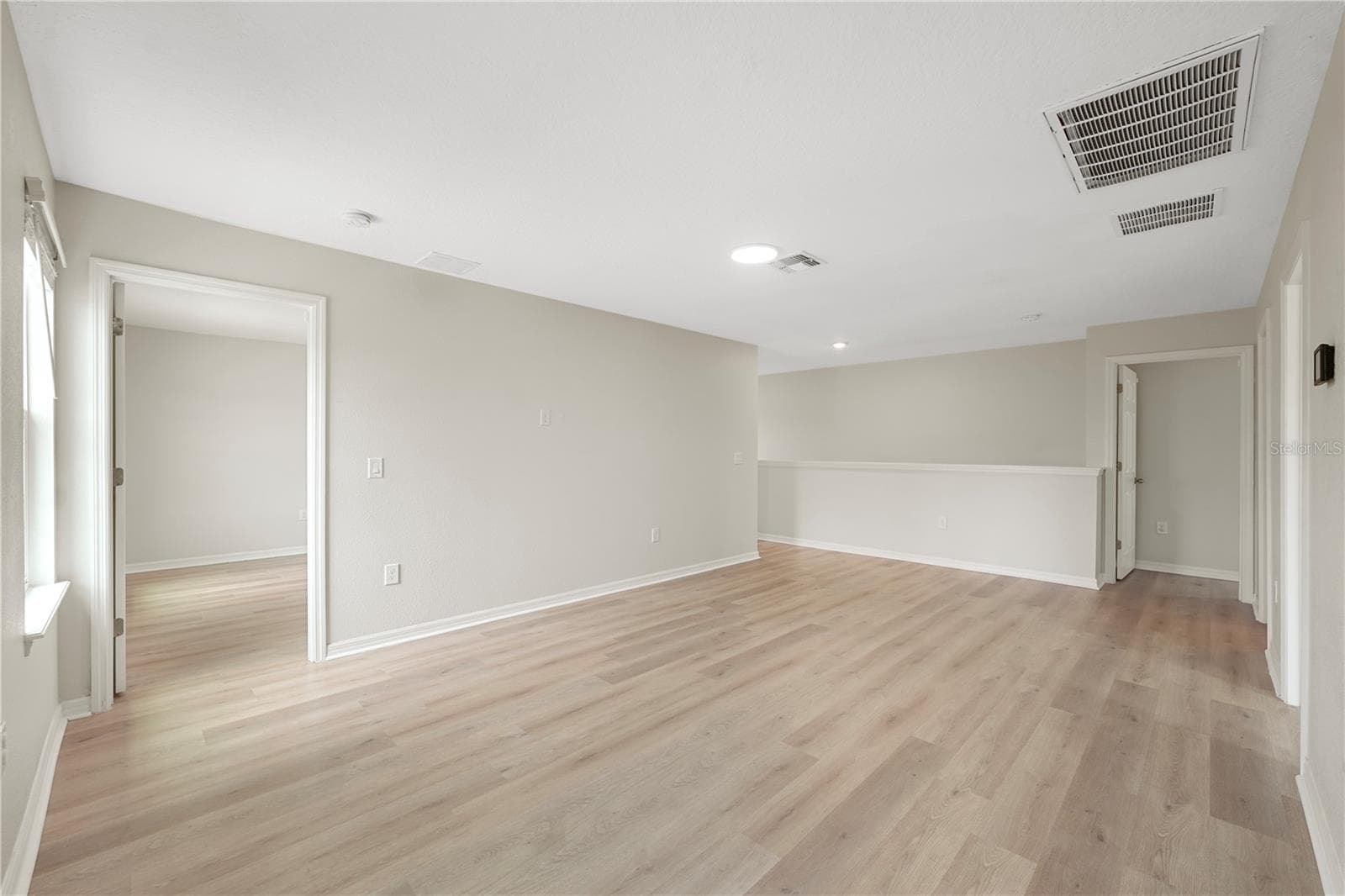 Loft - 2561 SKY STONE CT, OAKLAND