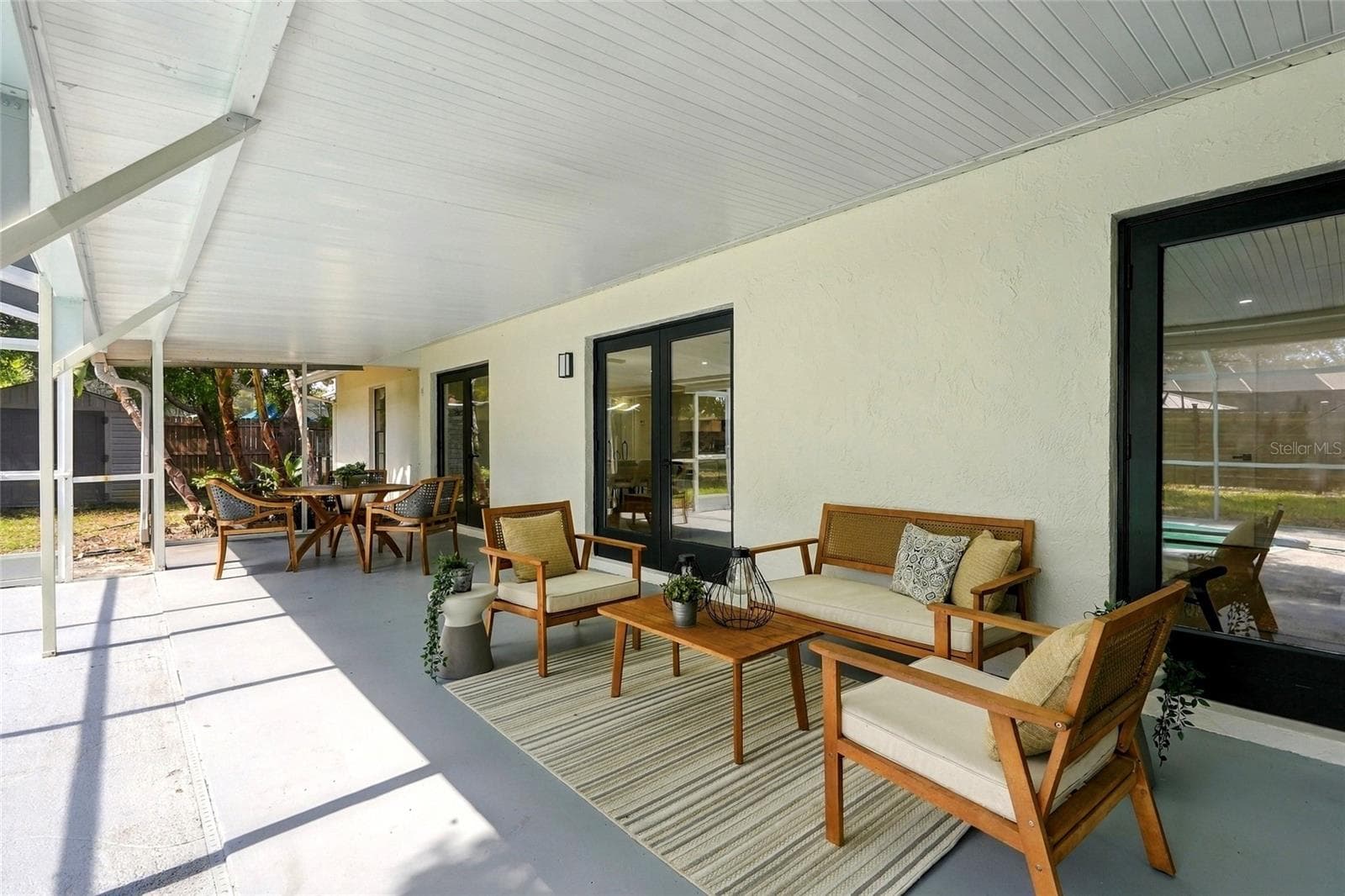 Single Family Residence at 6703 POINTE WEST BLVD, BRADENTON, photo 23 of 33
