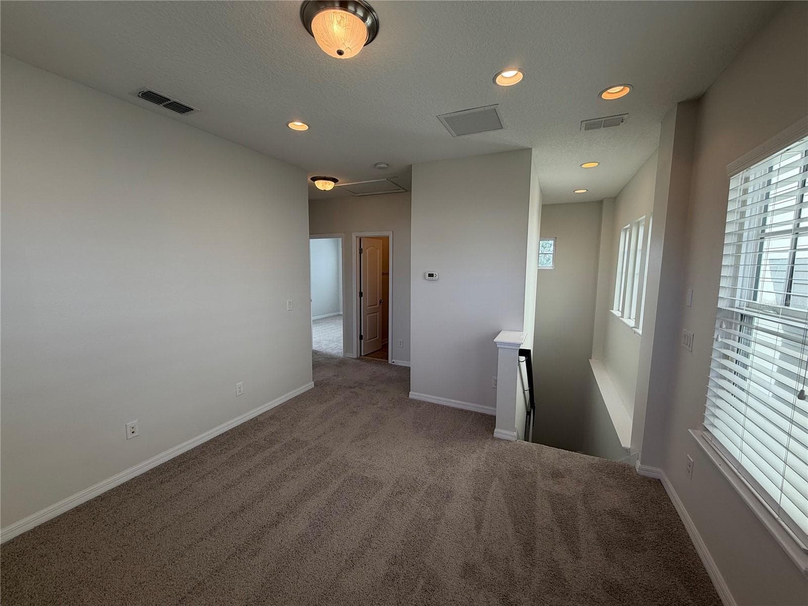 Single Family Residence at 8231 LAUREATE BLVD, ORLANDO, photo 15 of 37