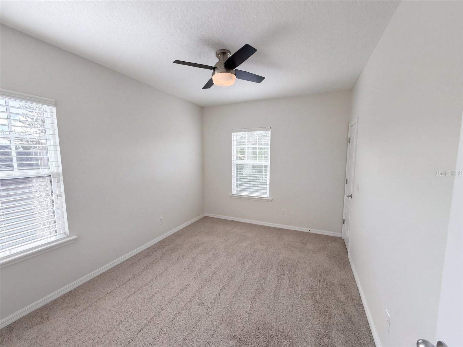 Single Family Residence at 8231 LAUREATE BLVD, ORLANDO, photo 19 of 37