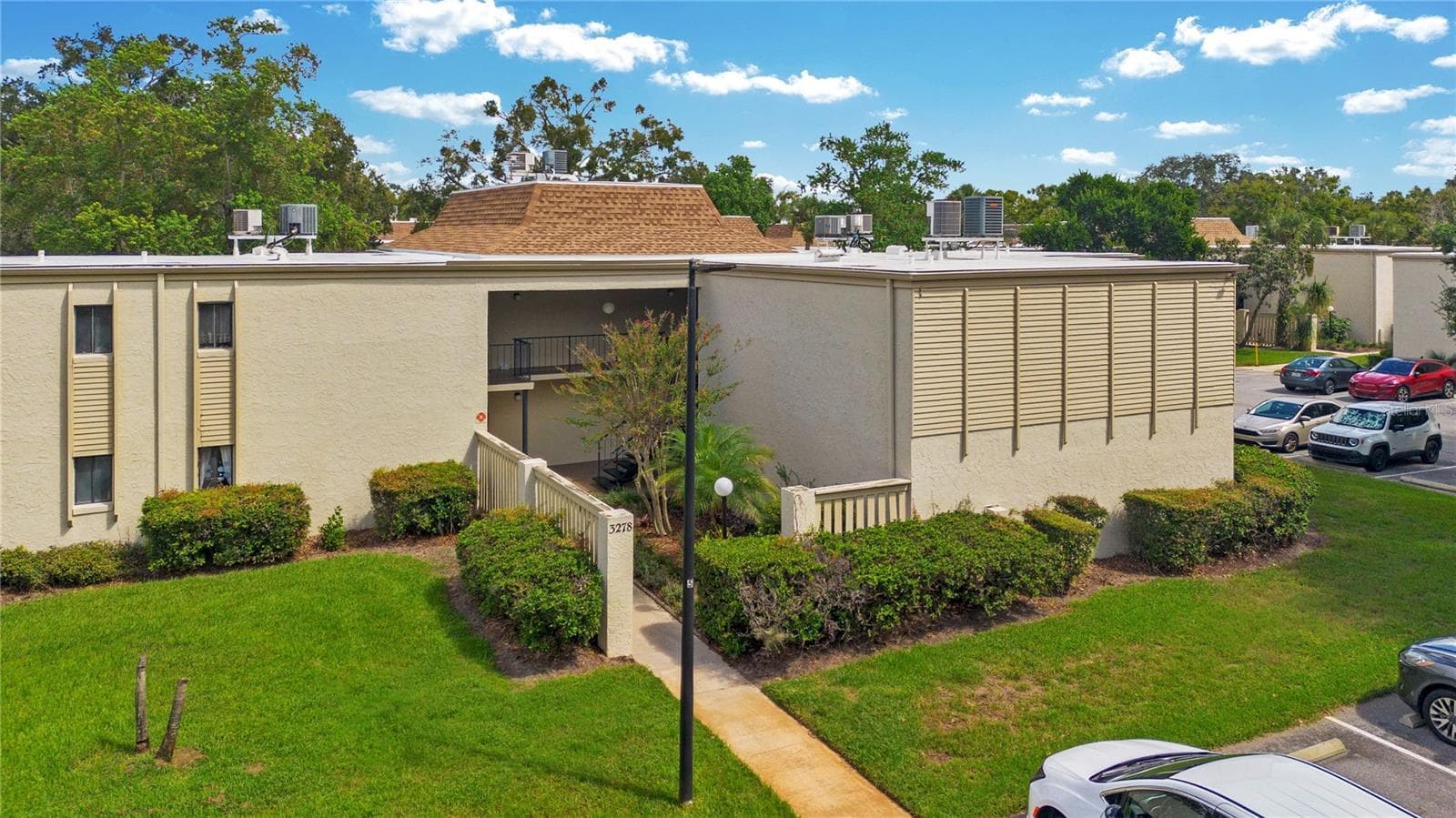 3278 S SEMORAN BLVD #12