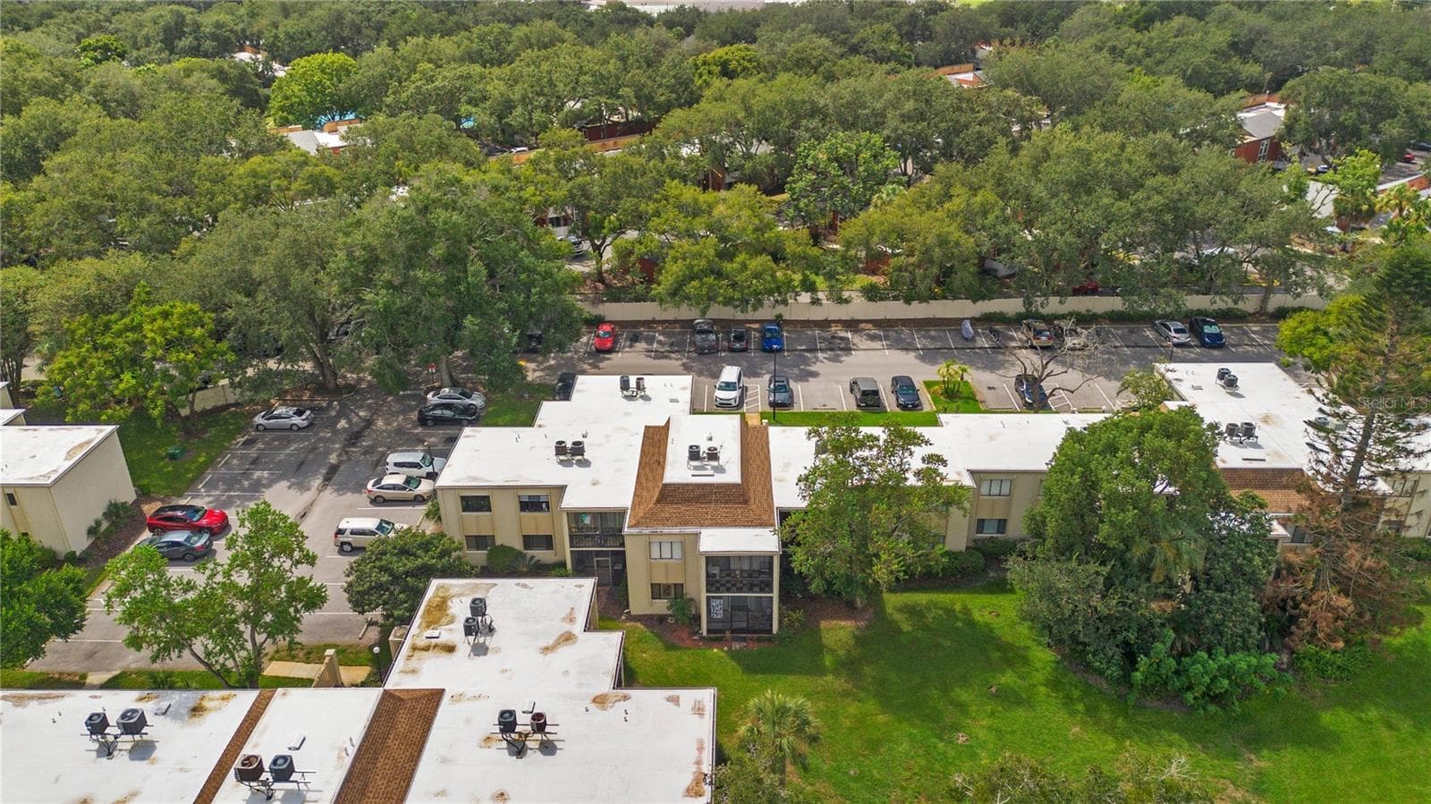 Condominium at 3278 S SEMORAN BLVD #12, ORLANDO, photo 34 of 36