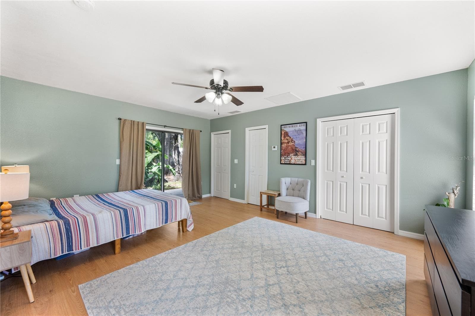 Single Family Residence at 1430 E EDGEWOOD DR, LAKELAND, photo 28 of 57
