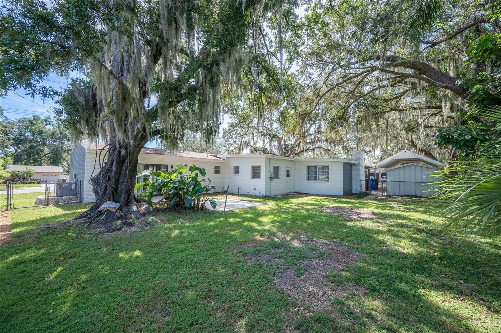 Single Family Residence at 1430 E EDGEWOOD DR, LAKELAND, photo 49 of 57