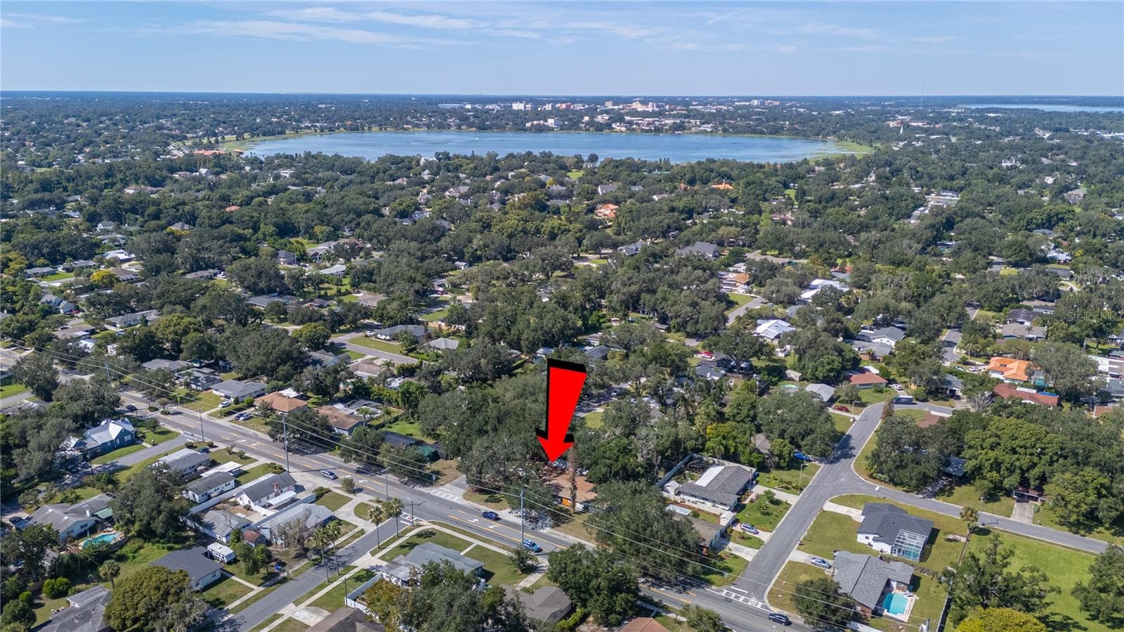 Single Family Residence at 1430 E EDGEWOOD DR, LAKELAND, photo 53 of 57
