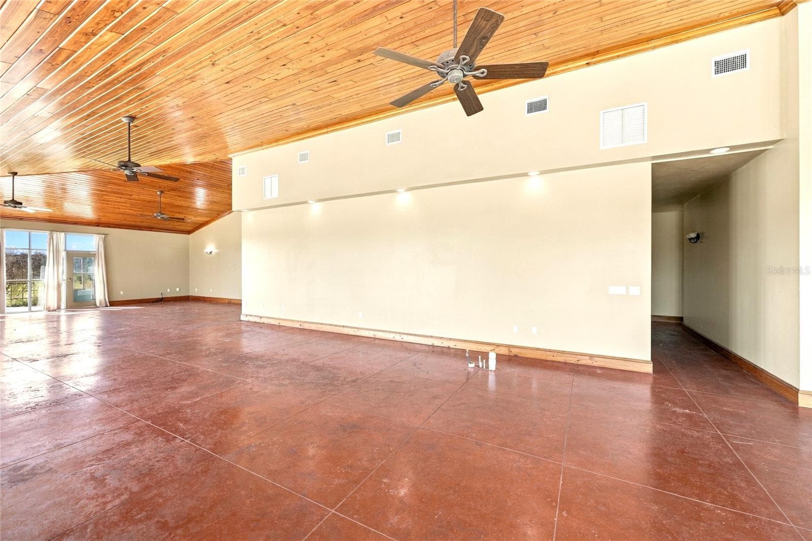 Single Family Residence at 12391 NE 80TH AVE, BRONSON, photo 7 of 72