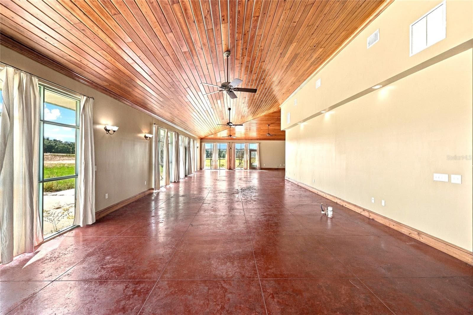 Single Family Residence at 12391 NE 80TH AVE, BRONSON, photo 8 of 72