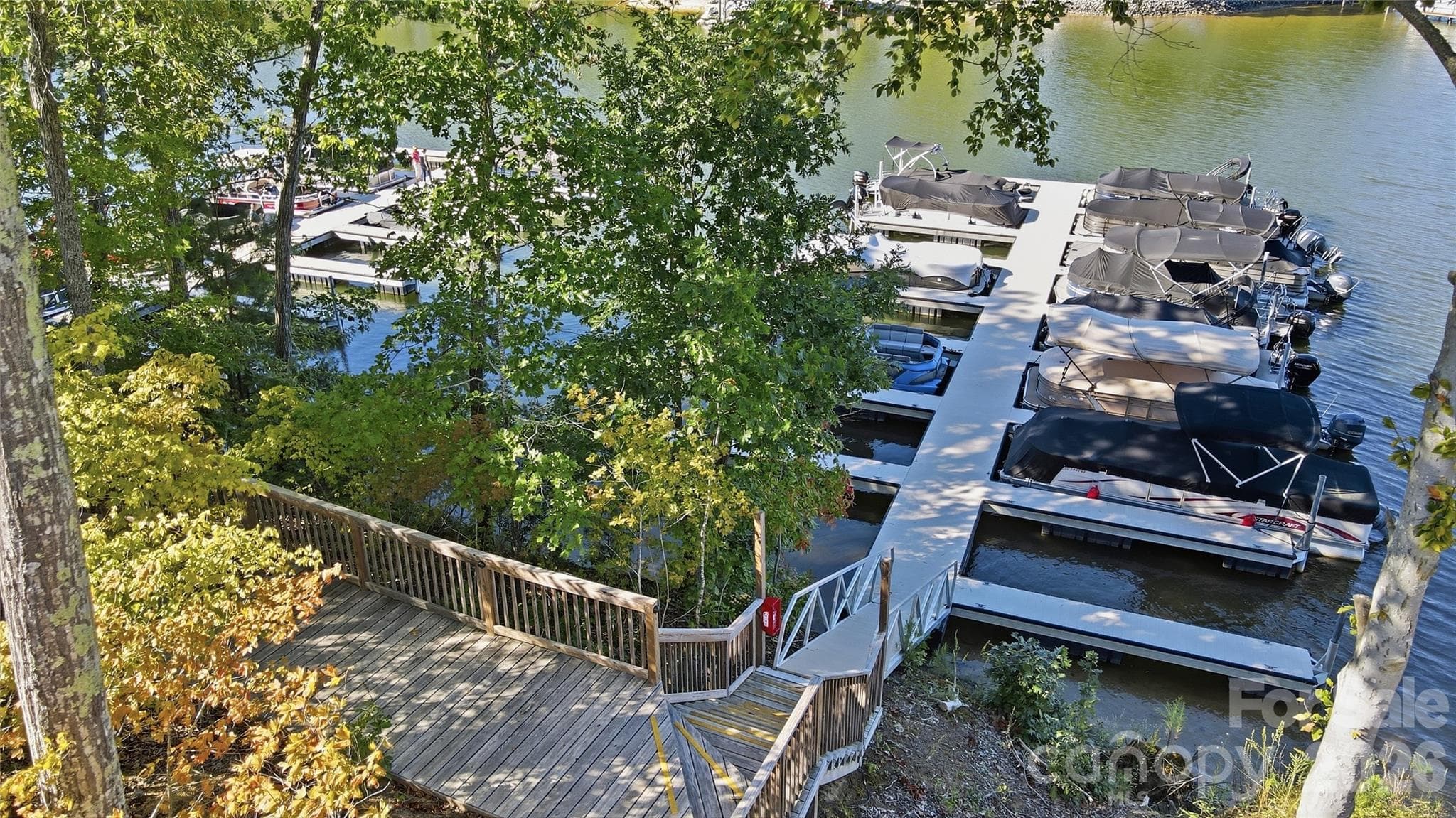 Boat slips available for lease - 8032 Longwaters Court, York