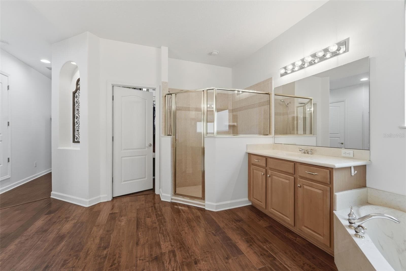 Single Family Residence at 3272 BEAZER DR, OCOEE, photo 24 of 45