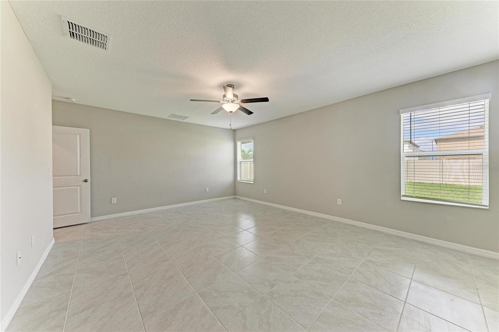 Single Family Residence at 7116 FERN GARDEN CT, SUN CITY CENTER, photo 29 of 75