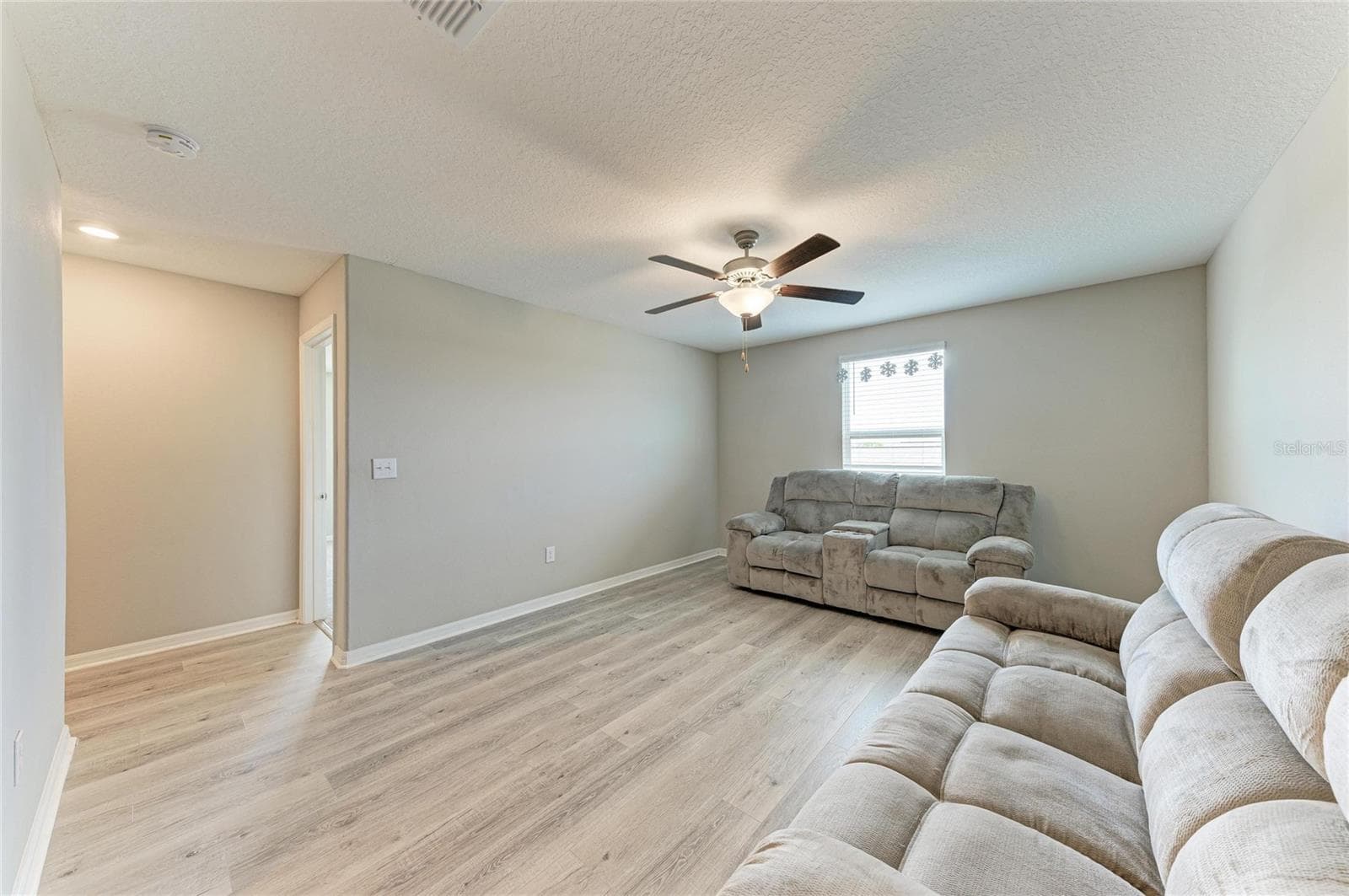 Upstairs Loft - 7116 FERN GARDEN CT, SUN CITY CENTER