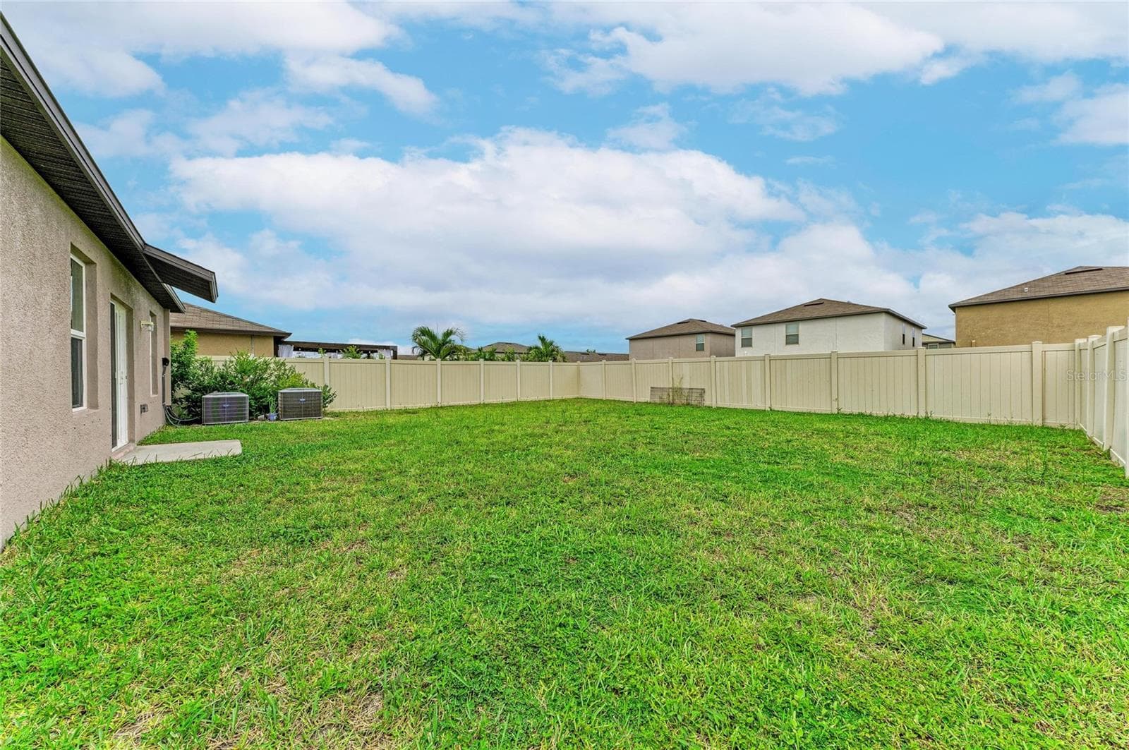 Single Family Residence at 7116 FERN GARDEN CT, SUN CITY CENTER, photo 59 of 75