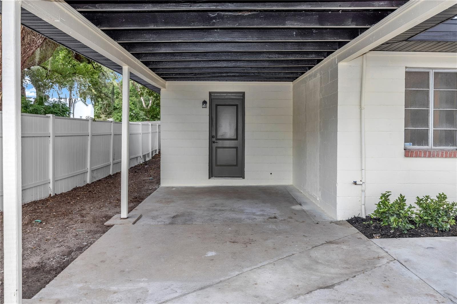 Single Family Residence at 721.5 SEMINOLE AVE, ORLANDO, photo 8 of 23