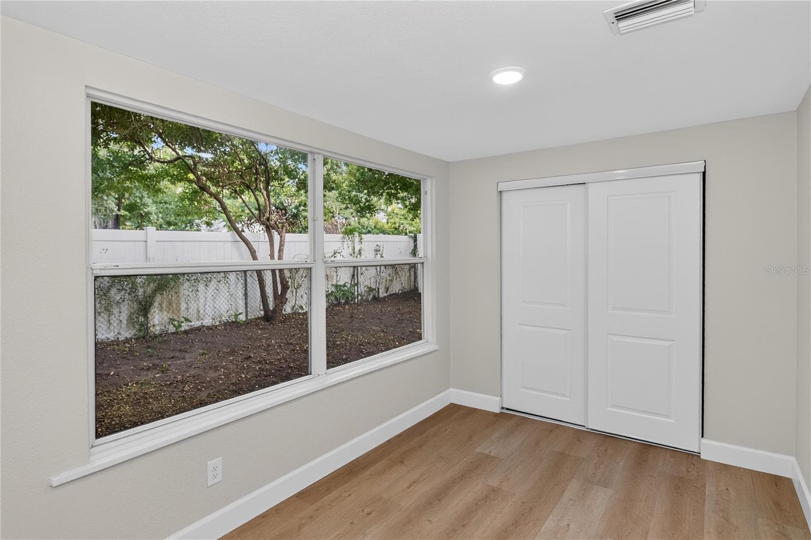 Single Family Residence at 721.5 SEMINOLE AVE, ORLANDO, photo 18 of 23