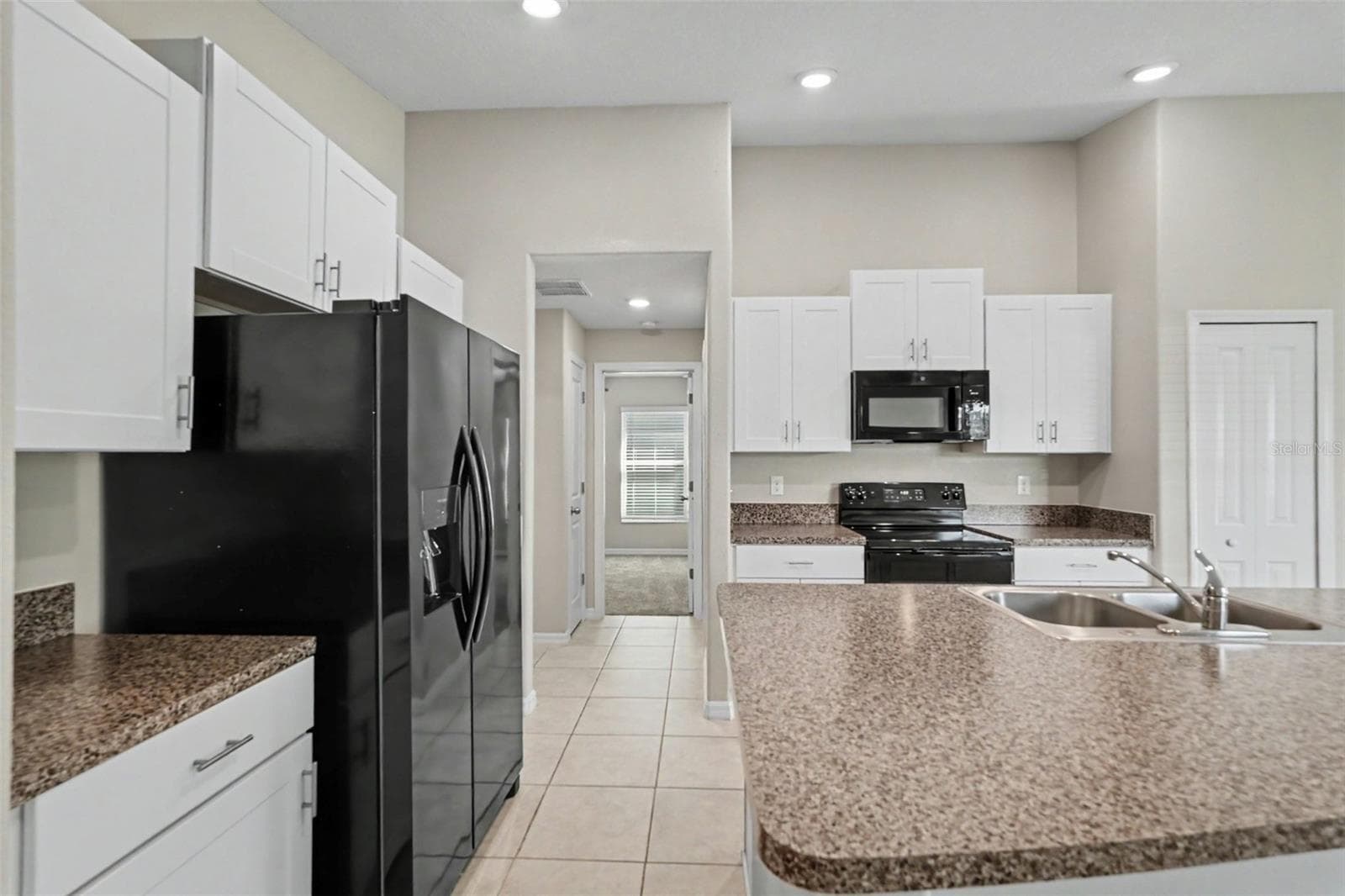 Single Family Residence at 7109 KING CREEK DR, SUN CITY CENTER, photo 6 of 18