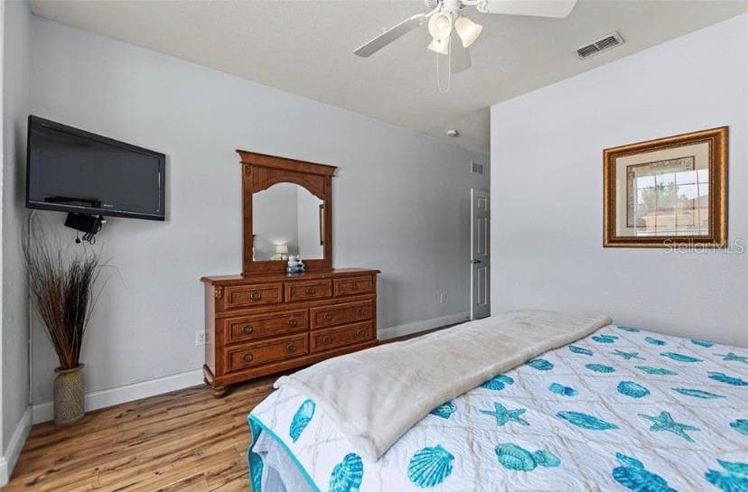 Condominium at 504 TERRACE RIDGE CIR #5, DAVENPORT, photo 9 of 11