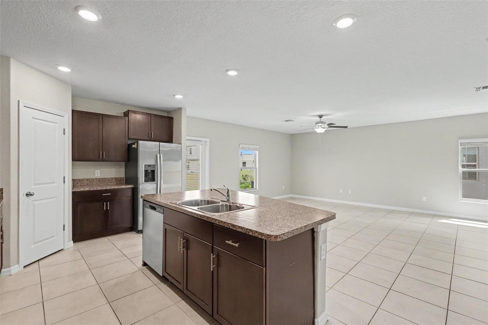 Single Family Residence at 15514 COLT CREEK PL, SUN CITY CENTER, photo 7 of 23