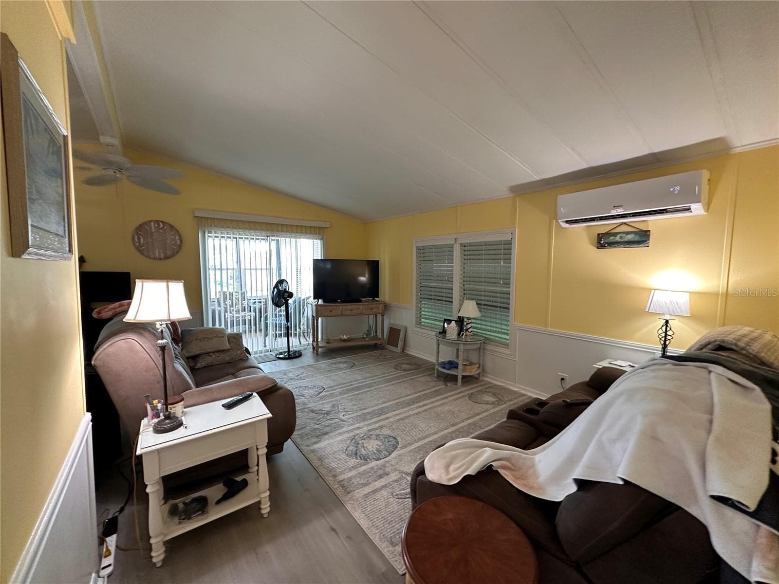 Manufactured Home at 91 MERRIMAC DR, FLAGLER BEACH, photo 6 of 21