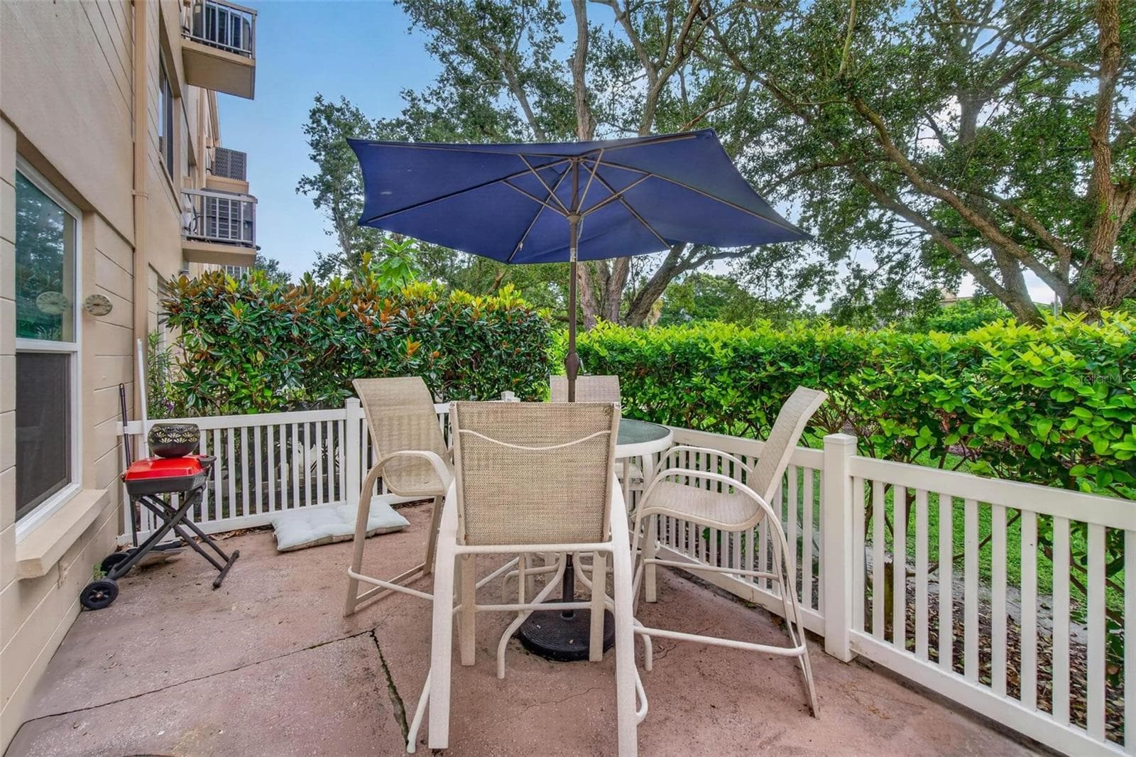 Fenced in Back Patio - 2287 PHILIPPINE DR #9, CLEARWATER