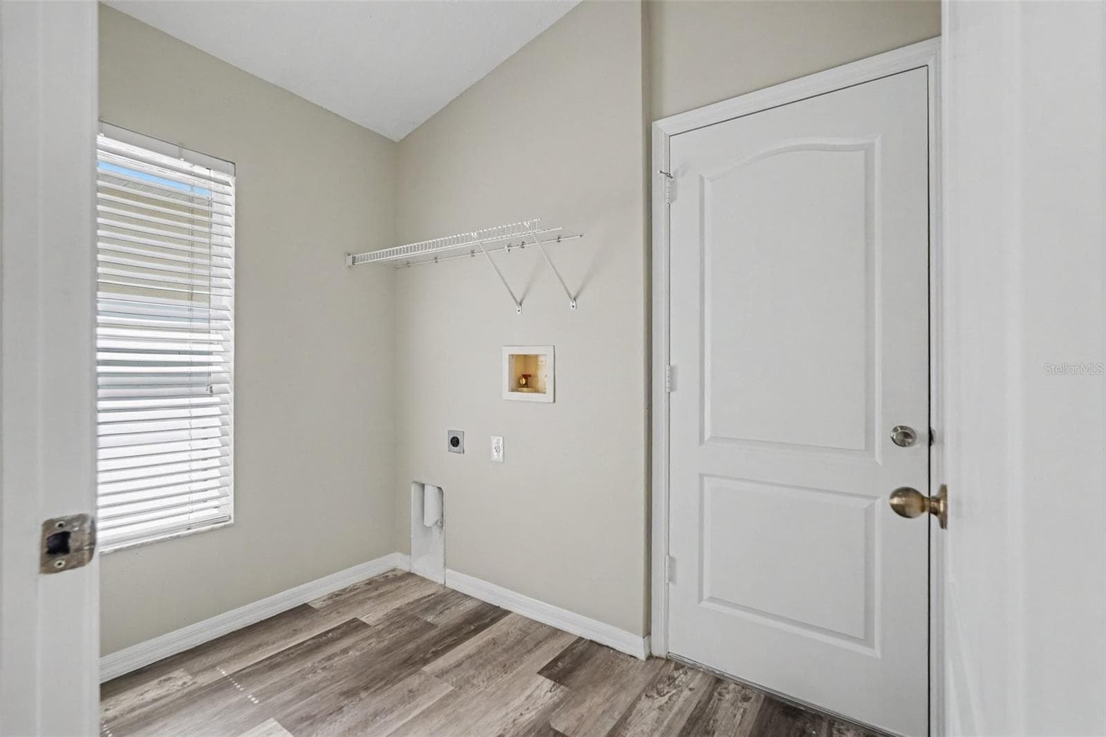 Single Family Residence at 4204 MORNING BREEZE CT, TAMPA, photo 15 of 16