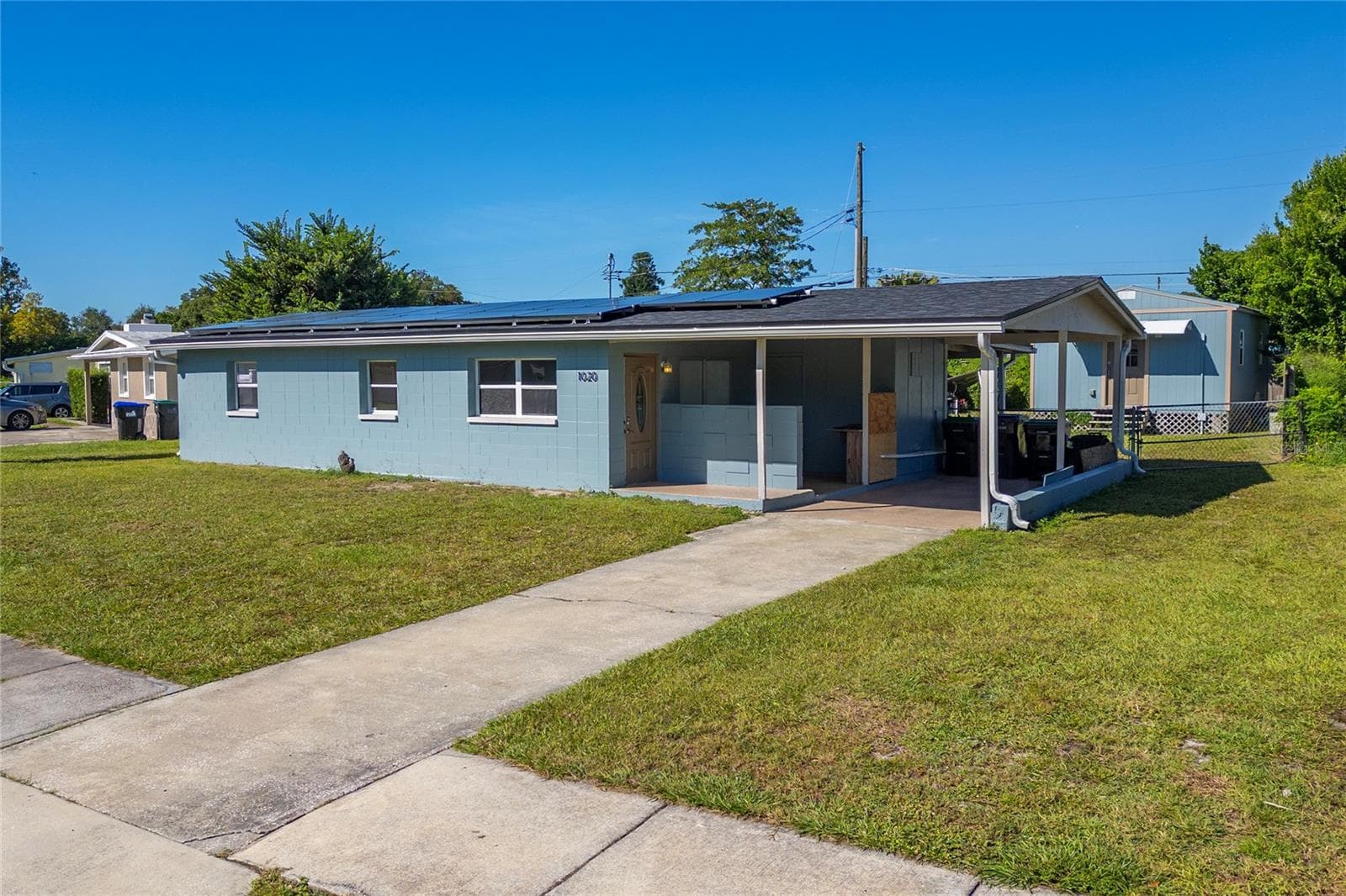 Single Family Residence at 1020 GRAYSON DR, ORLANDO, photo 2 of 49