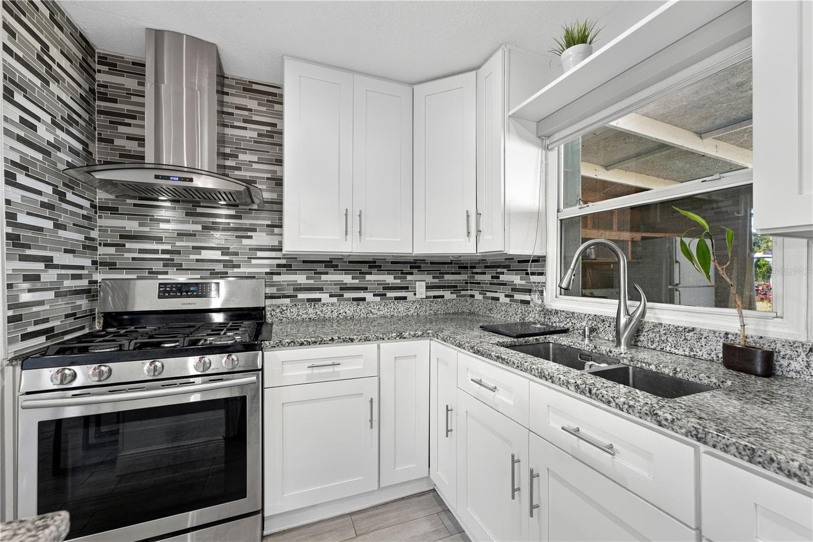 Single Family Residence at 1020 GRAYSON DR, ORLANDO, photo 22 of 49