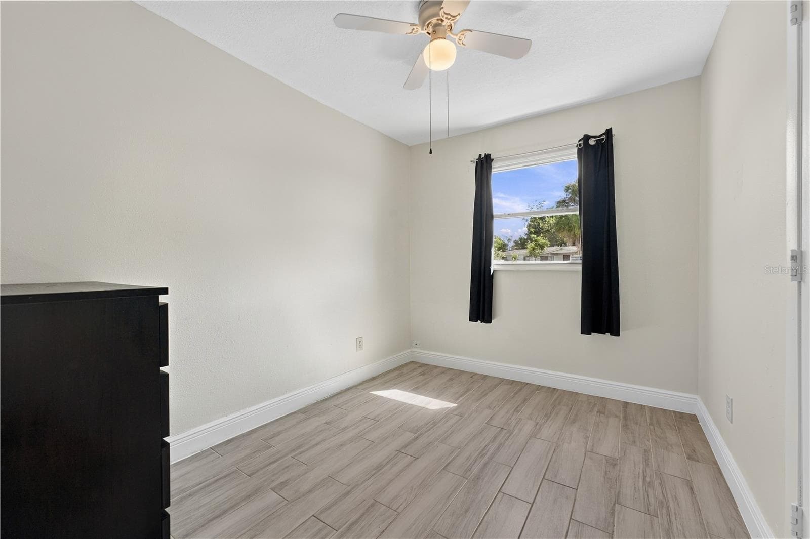 Single Family Residence at 1020 GRAYSON DR, ORLANDO, photo 26 of 49