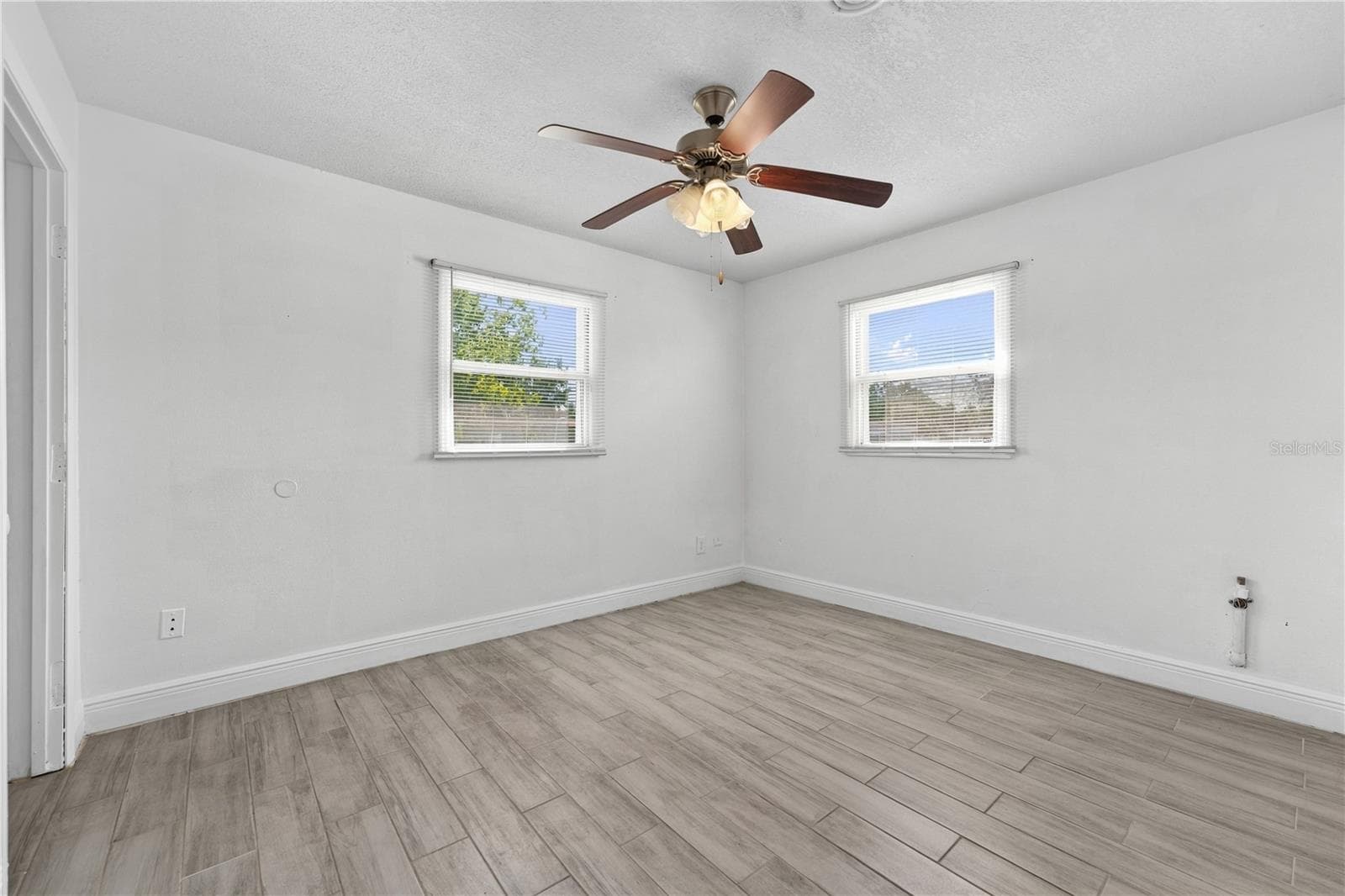 Single Family Residence at 1020 GRAYSON DR, ORLANDO, photo 28 of 49