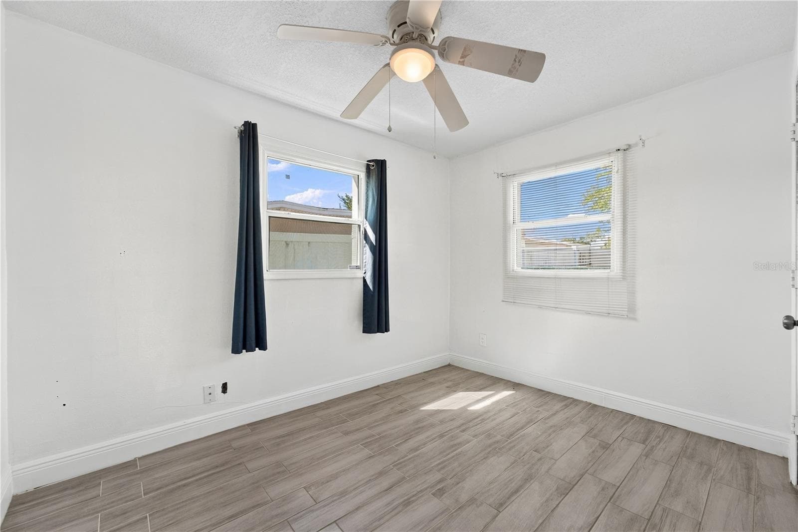 Single Family Residence at 1020 GRAYSON DR, ORLANDO, photo 30 of 49