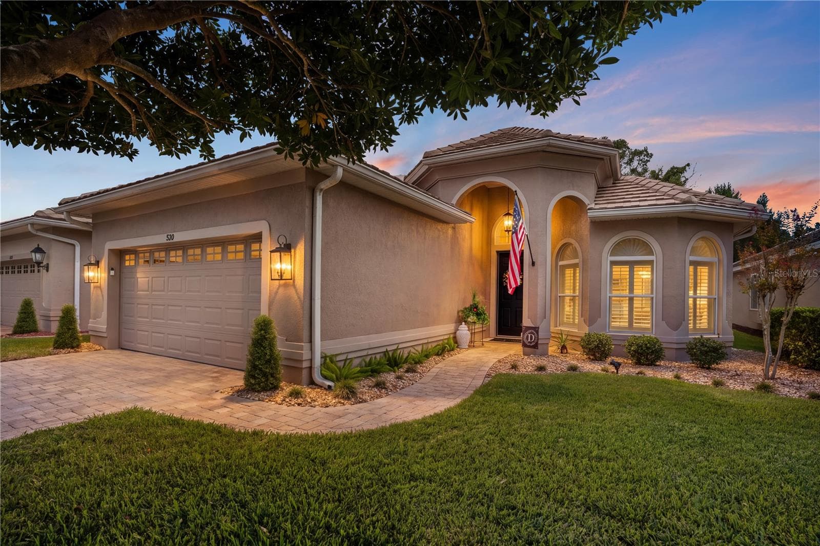 Twilight! - 520 SOTHEBY WAY, DEBARY