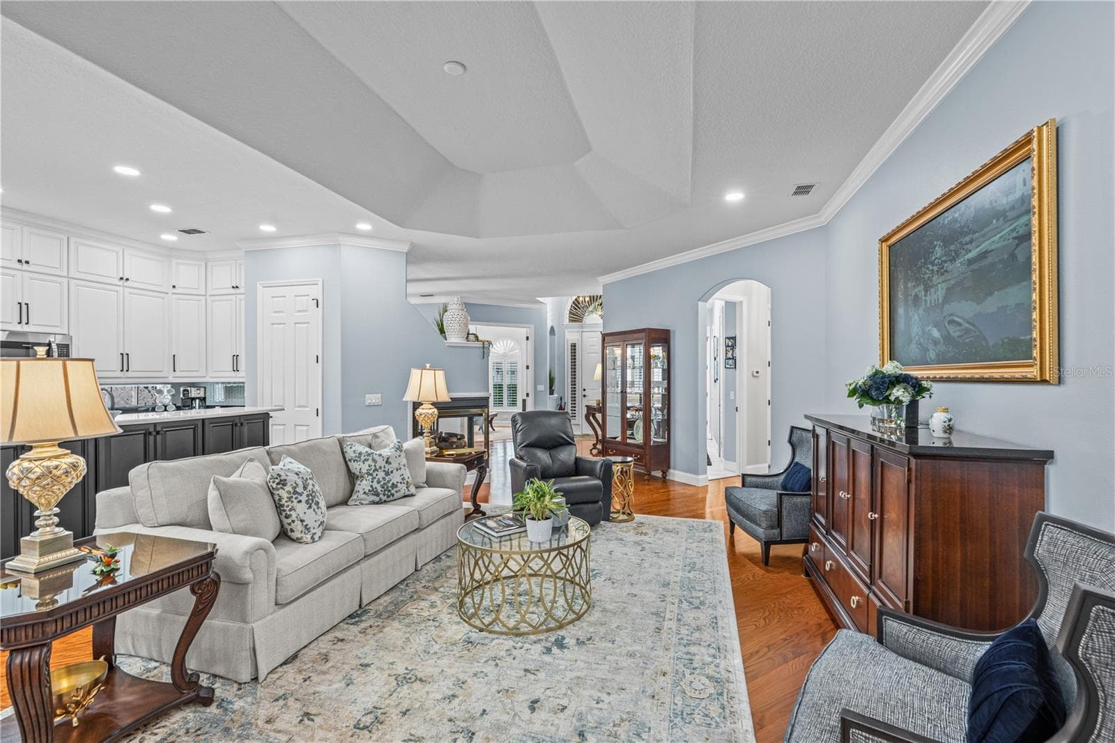 The tray ceiling adds to the spacious feel of room - 520 SOTHEBY WAY, DEBARY