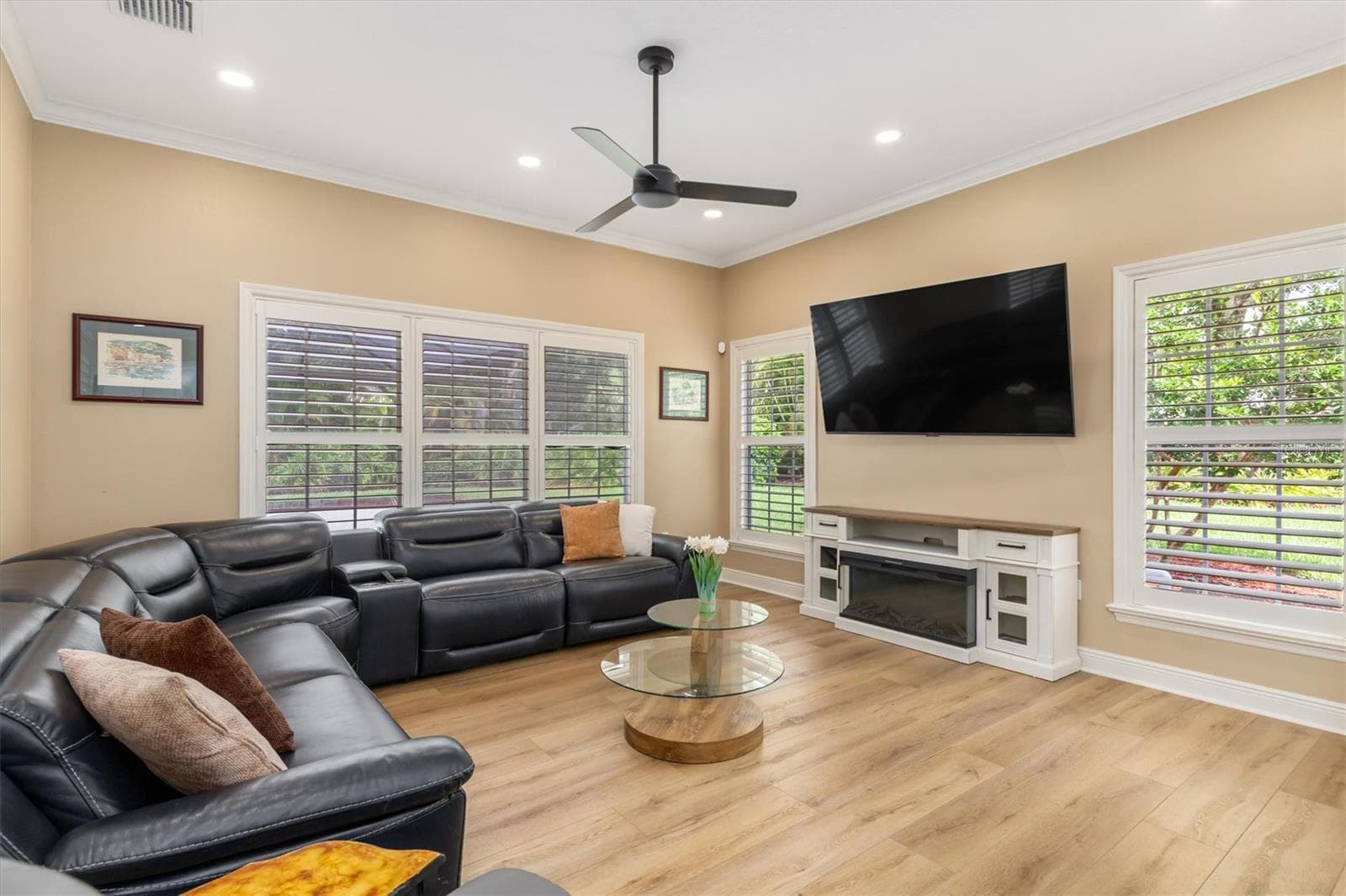 Single Family Residence at 11231 SW THORNTON AVE, ARCADIA, photo 9 of 70