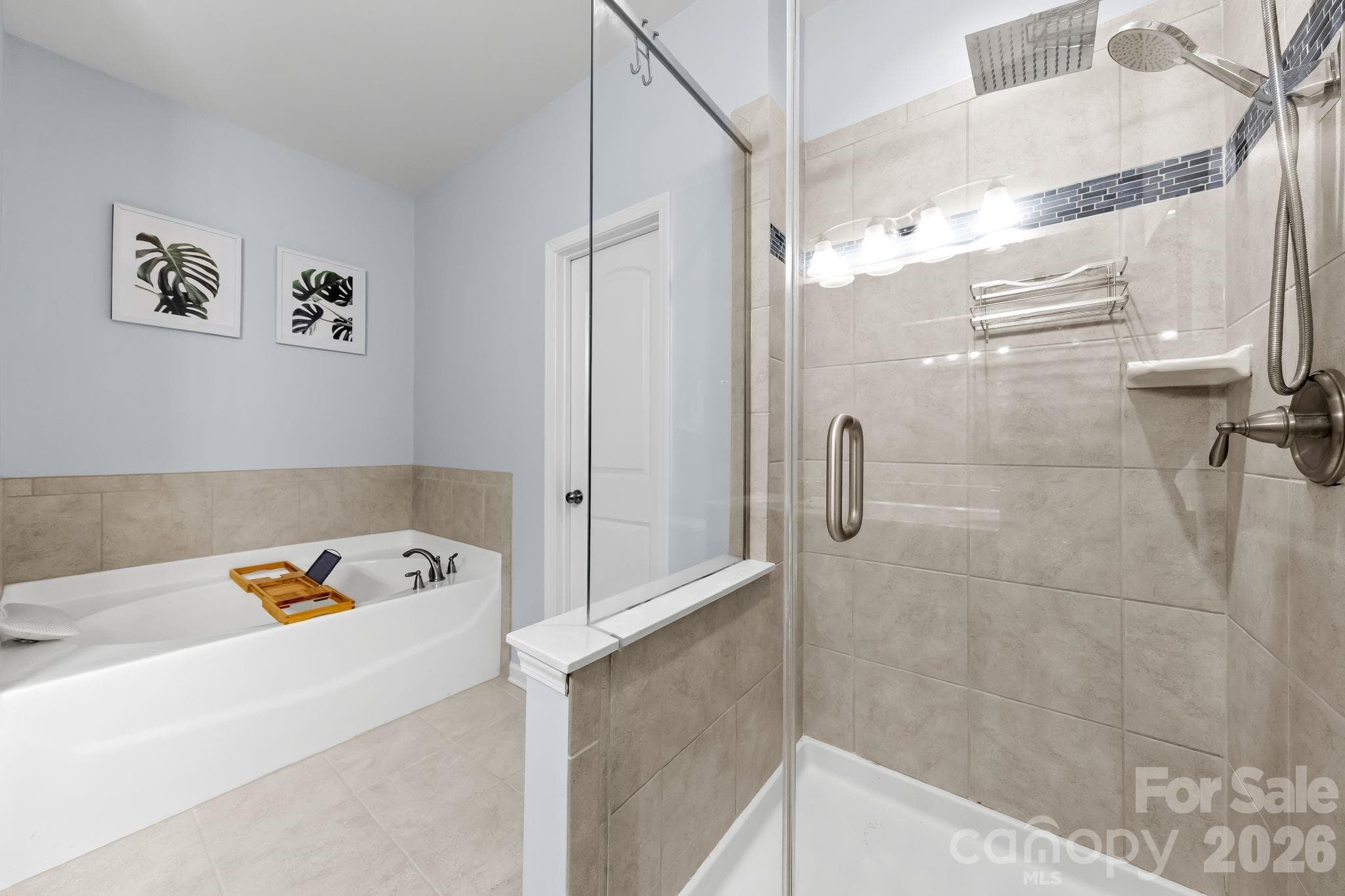 Single Family Residence at 10014 Goose Landing Drive, Charlotte, photo 24 of 31