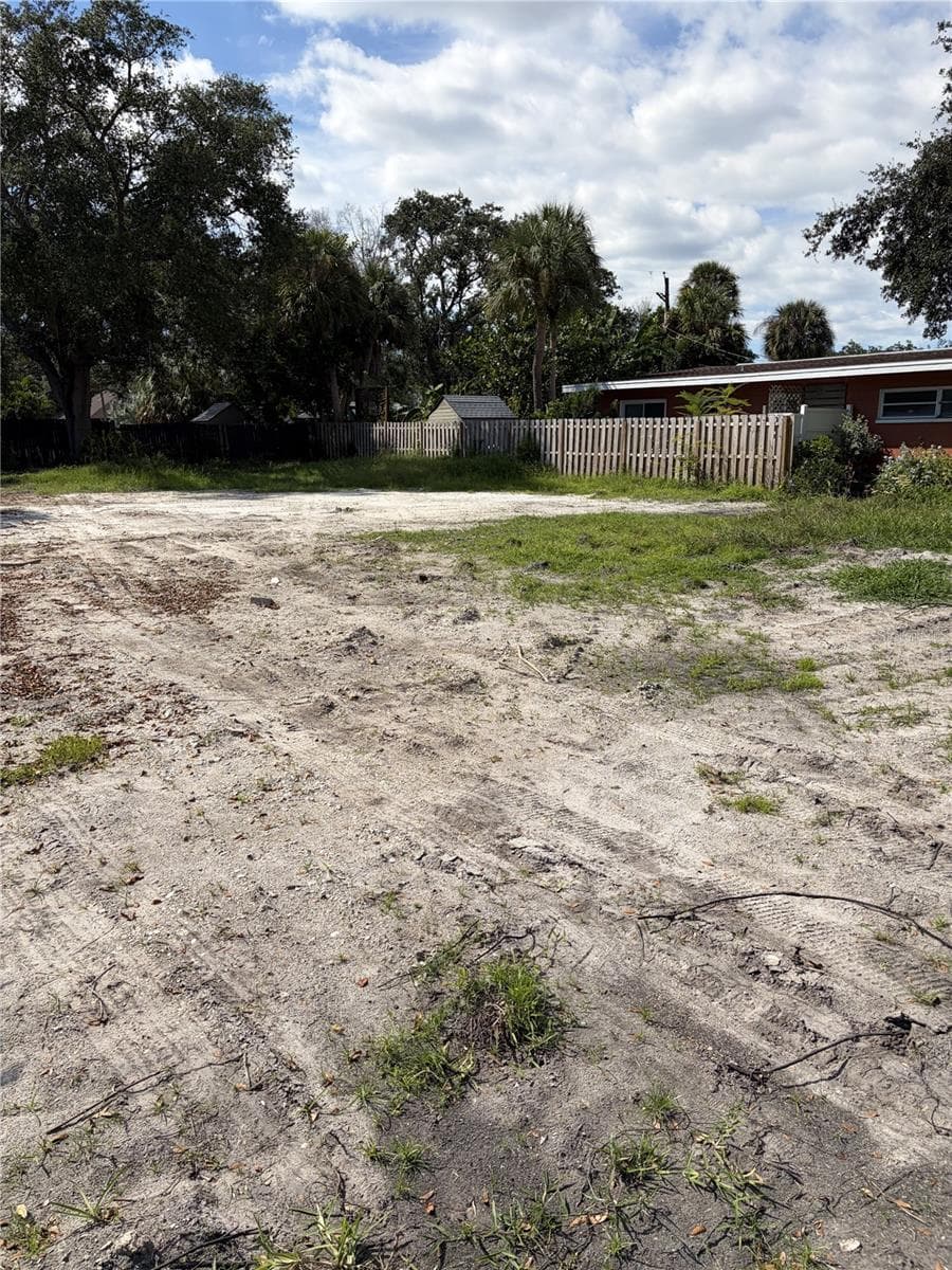Land at 4210 HUNTINGTON ST NE, ST PETERSBURG, photo 3 of 7