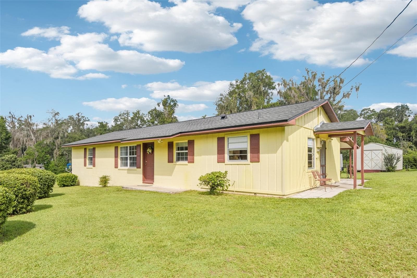 Single Family Residence at 8560 CR 638, BUSHNELL, photo 4 of 46
