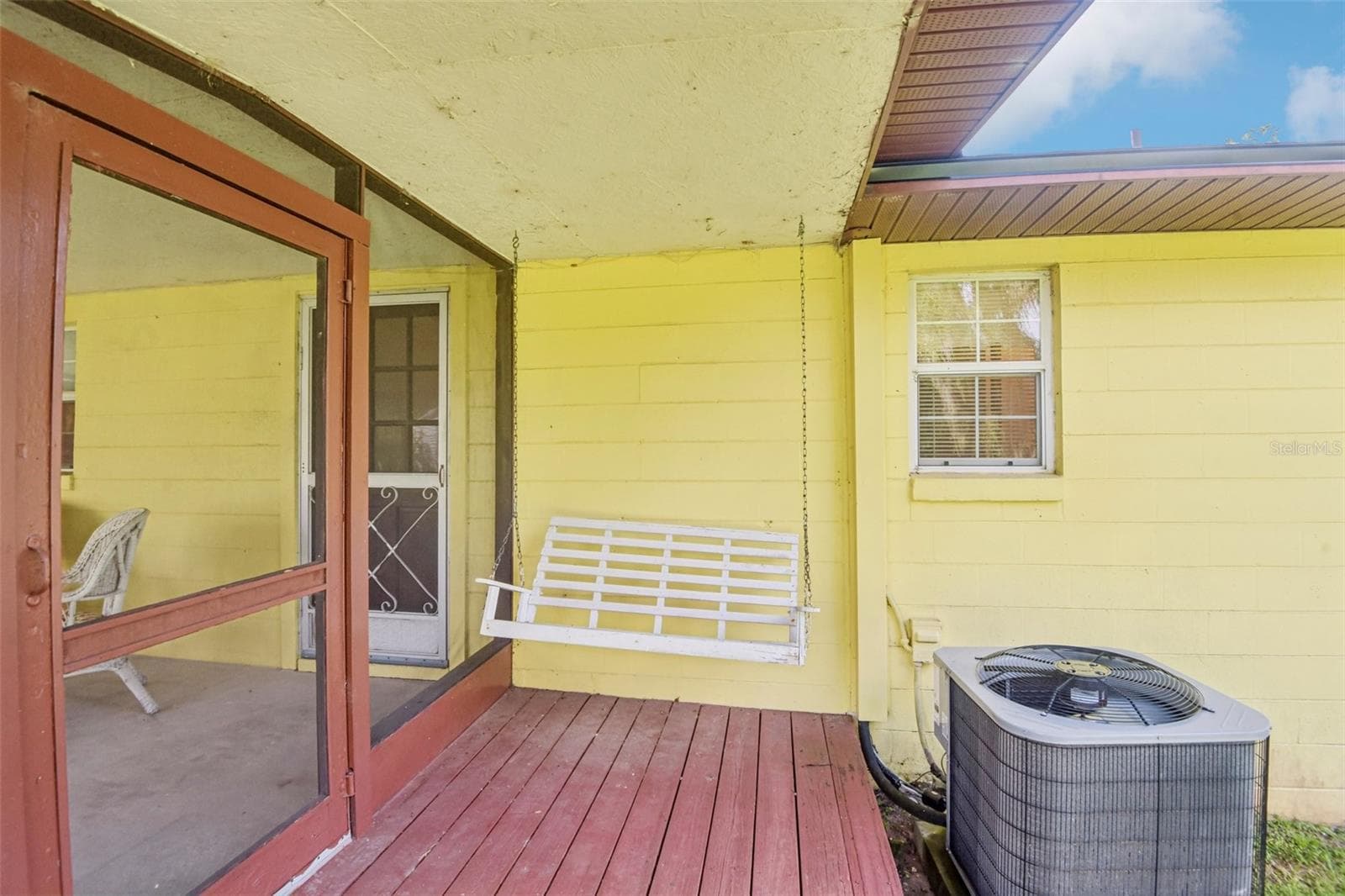 Single Family Residence at 8560 CR 638, BUSHNELL, photo 14 of 46