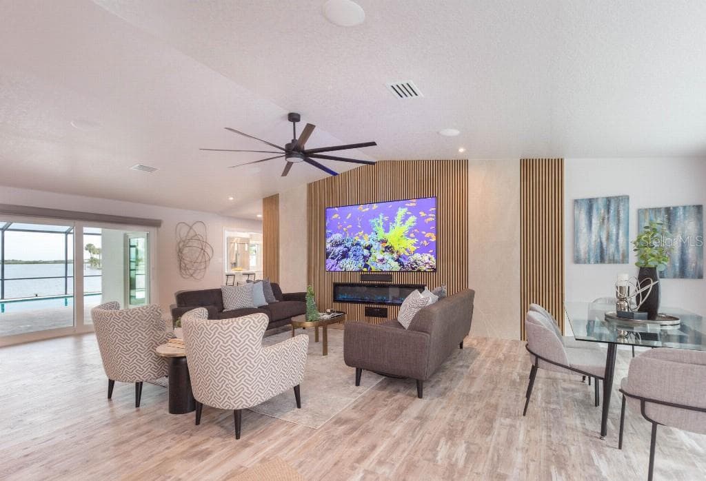 Single Family Residence at 306 BUTTONWOOD LN, LARGO, photo 24 of 50