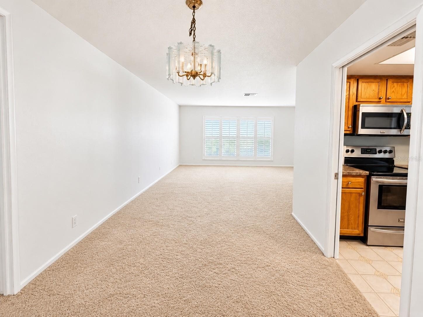 Single Family Residence at 2942 MACALPIN DR W, PALM HARBOR, photo 6 of 14