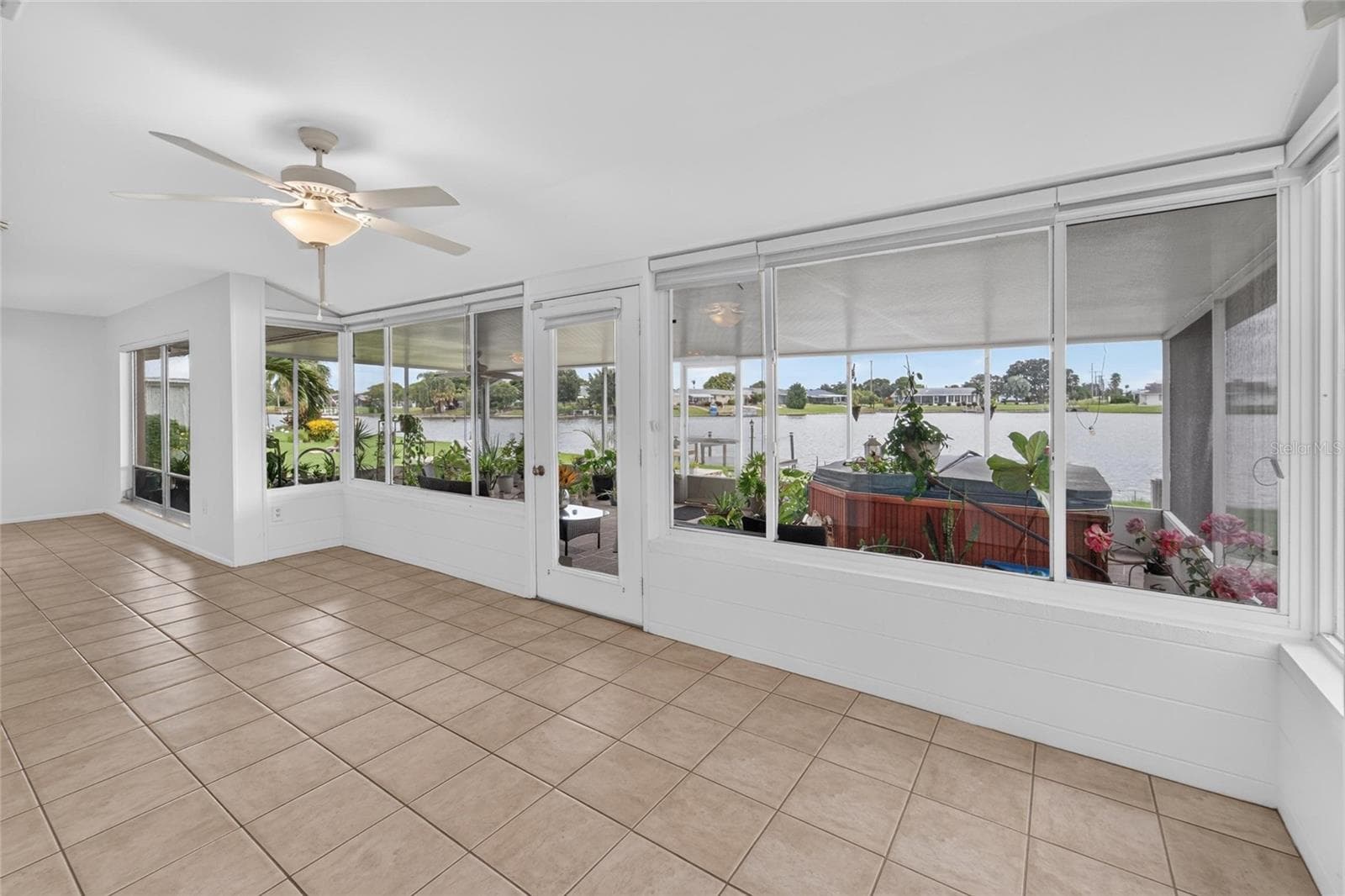 Single Family Residence at 1003 ANDOVER CIR, SUN CITY CENTER, photo 13 of 45