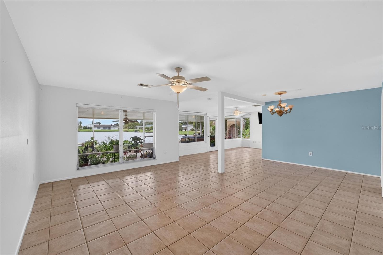 Single Family Residence at 1003 ANDOVER CIR, SUN CITY CENTER, photo 16 of 45
