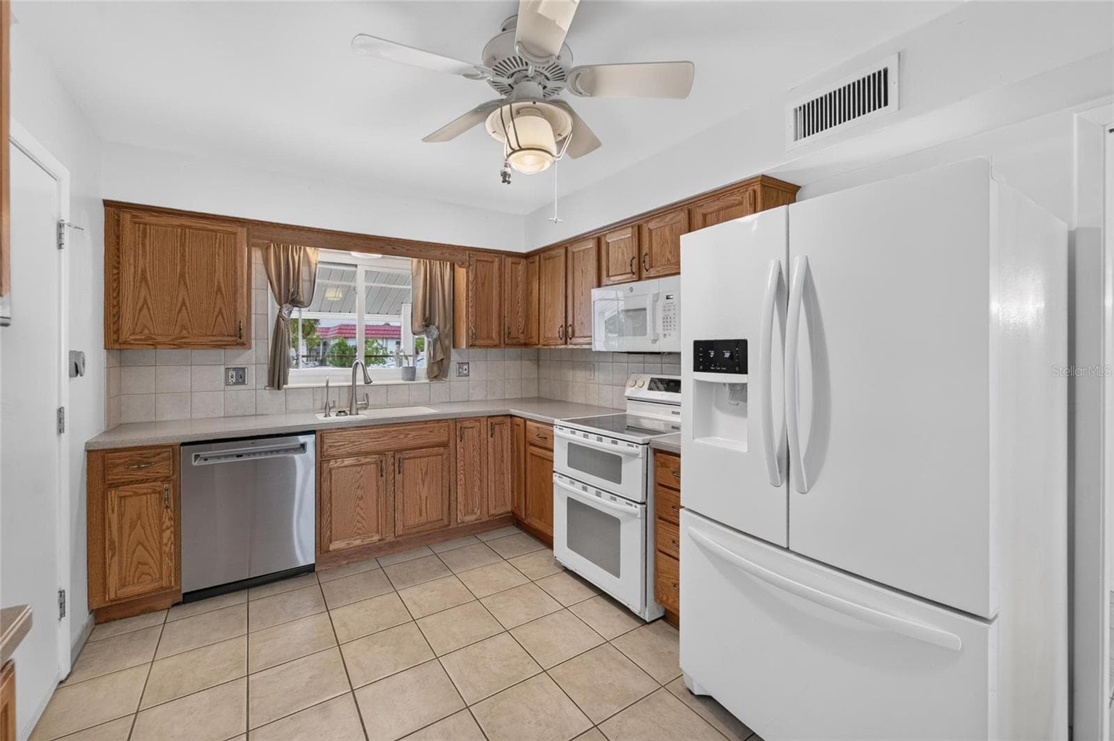 Single Family Residence at 1003 ANDOVER CIR, SUN CITY CENTER, photo 22 of 45